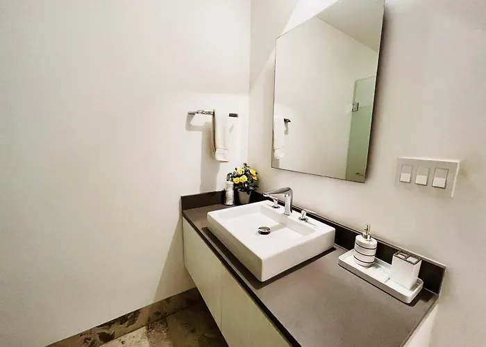 1 Bedroom Perfect For Couples! A Few Steps From The Sea