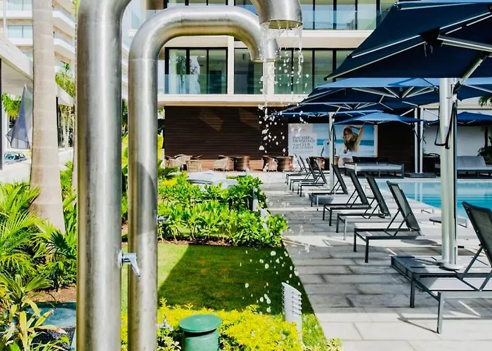 1 Bedroom Perfect For Couples! A Few Steps From The Sea