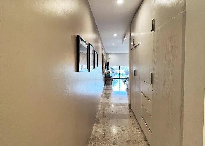 1 Bedroom Perfect For Couples! A Few Steps From The Sea
